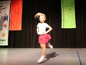 Bühnenauftritt junge Solisten vom FFC Gerlingen