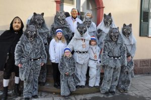 Unsere Maskengruppe bei der Maskentaufe