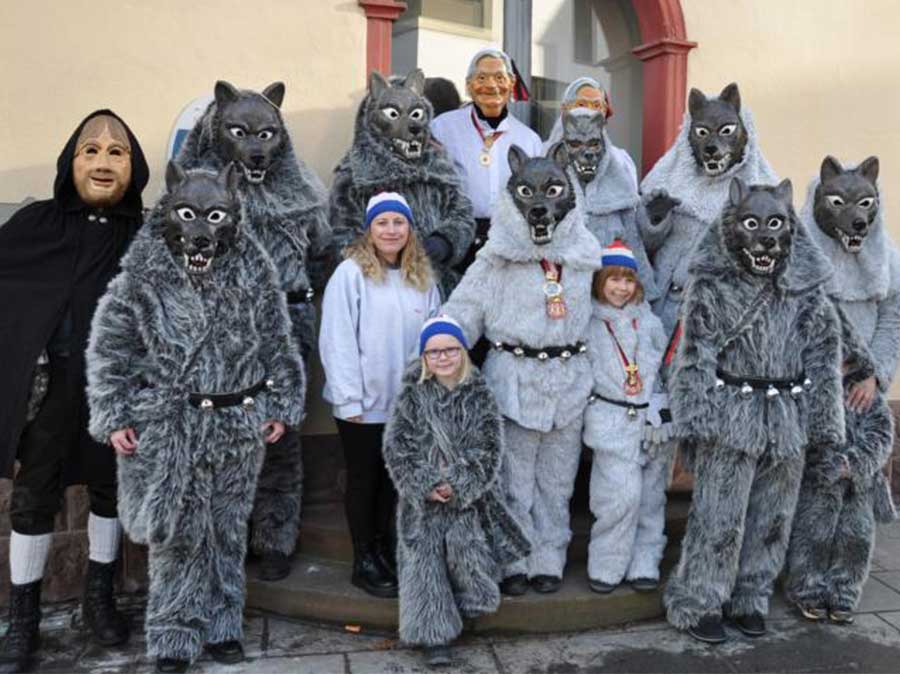 Maskentaufe 2026 am Urbanbrunnen Gerlingen - Froher Faschingsclub Gerlingen Termine