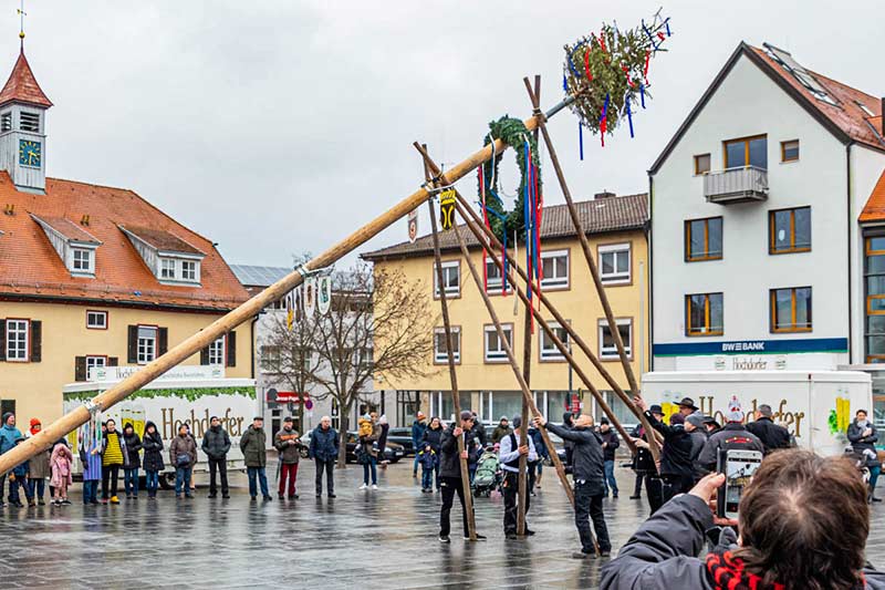 Narrenbaumstellen in Gerlingen 2027 Termine und Veranstaltungen Froher Faschingsclub Gerlingen